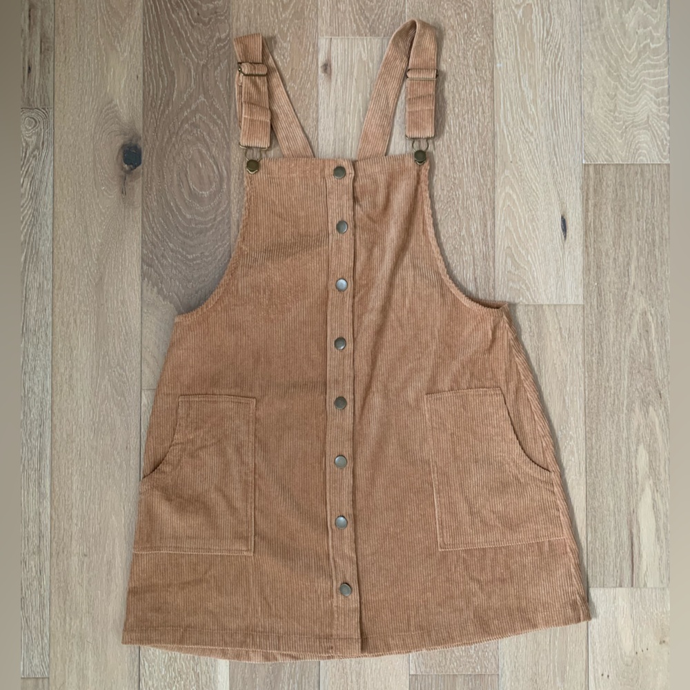 Olive & Leaf Overall Skirt size L